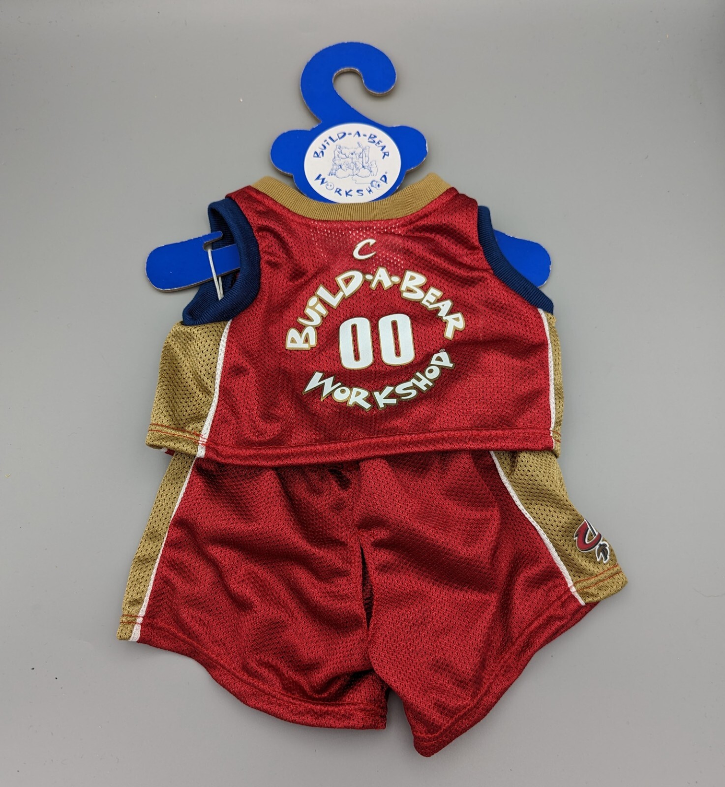 Cleveland Cavaliers Uniform 2pc.